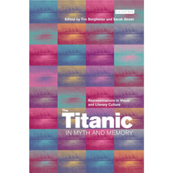 ISBN The Titanic in Myth and Memory Couverture rigide