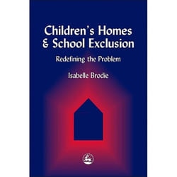 UBC Press Children's Homes and School Exclusion livre