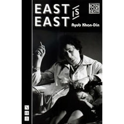 Playwrights Canada Press East is East livre