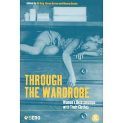 ISBN Through the Wardrobe (Women's Relationships with Their Clothes) livre Art & design Anglais