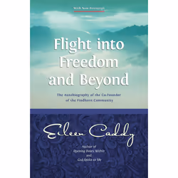 ISBN Flight into Freedom and Beyond, Anglais, Livre de poche, 262 pages