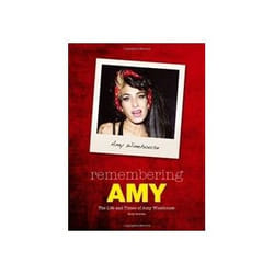 ISBN Remembering Amy: The Life and Times of Amy Winehouse livre Musique Anglais