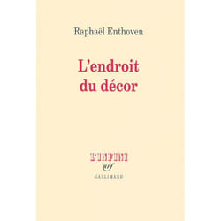 L'endroit du décor