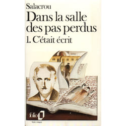 Dans la salle des pas perdus