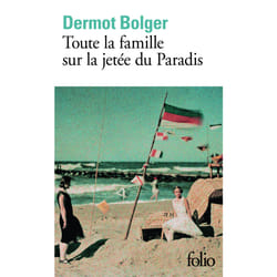Toute la famille sur la jetée du paradis