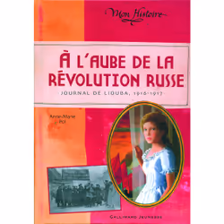 ISBN À l'aube de la révolution russe, Français, 176 pages