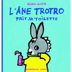 L'âne Trotro fait sa toilette