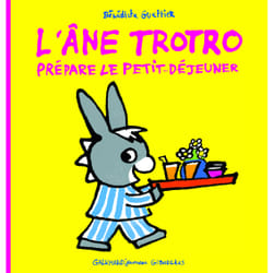 L'âne Trotro prépare le petit déjeuner