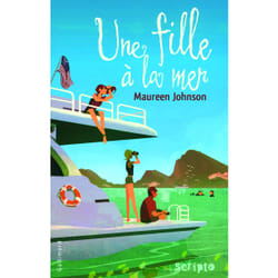 Une fille à la mer