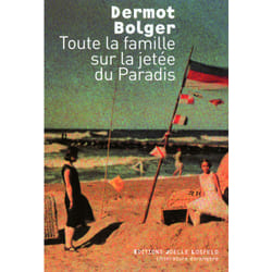 Toute la famille sur la jetée du paradis