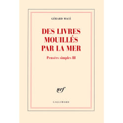 Des livres mouillés par la mer