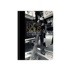 ISBN Entre Nous: Bohemian Chic in the 1960s and 1970s livre Photographie Anglais Couverture rigide