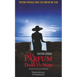 Le Parfum de la dame en noir (Broché)