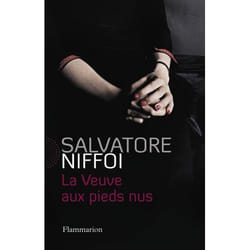 Flammarion La Veuve aux pieds nus livre Littérature Français