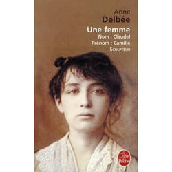 Une femme