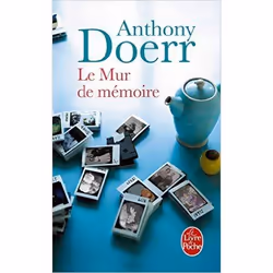 Le Livre de Poche LE MUR DE MEMOI, Français, Livre broché, 336 pages
