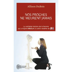 Nos proches ne meurent jamais (Broché)