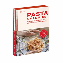 ISBN Pasta Grannies - Faire ses pâtes à la main comme les mamies italiennes : Le livre de Vicky Bennison, Alimentation, 255 p ...