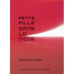 Petite fille dans le noir