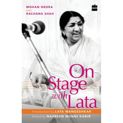 ISBN On Stage with Lata livre