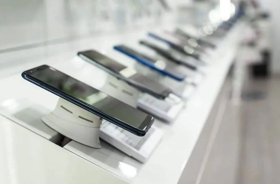 Guide d’achat High-Tech : choisir le meilleur smartphone et équipement en 2026