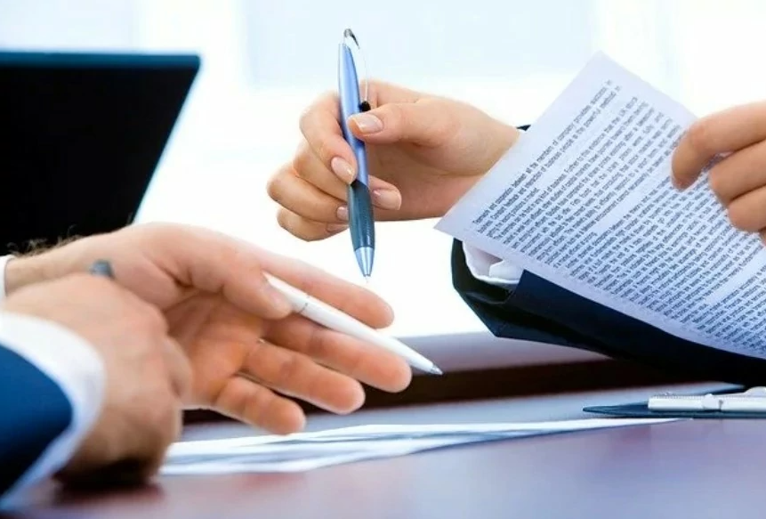 Assurances : comment renégocier ses contrats chaque année